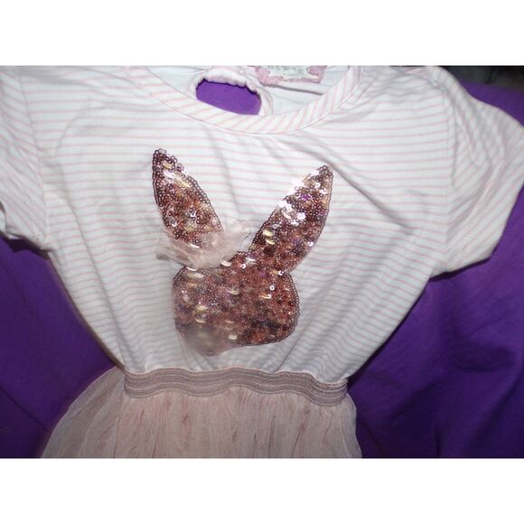 Btween pink stripe top with sequin bunny applique tutu skirt size 5 - Picture 2 of 3